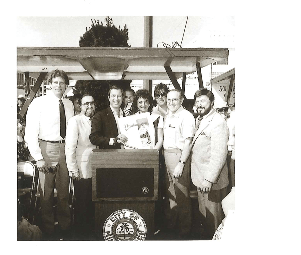 Grand opening of ArtCenterSouth Florida. Founder Ellie Schneiderman pictured center (1)