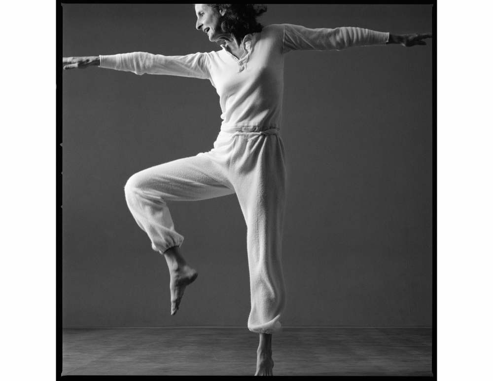 TrishaBrown Locus solo (c) Lois Greenfield 1982