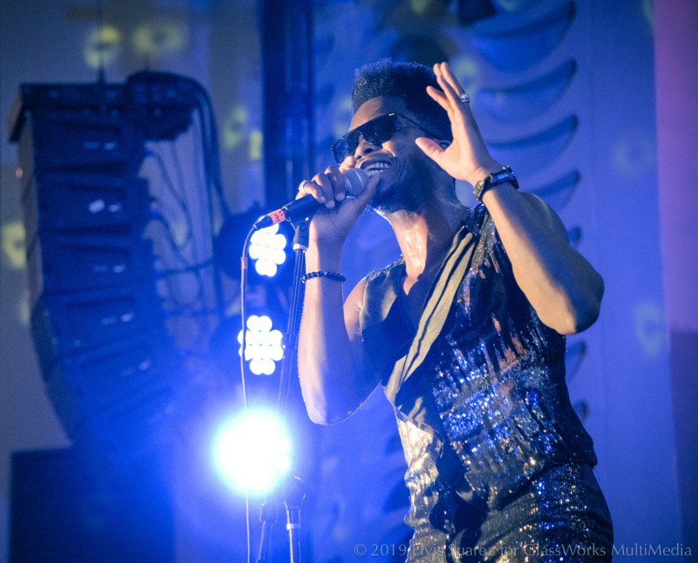 CimafunkBlueSolo-ByElvisSuarezForGlassworksMultiMedia